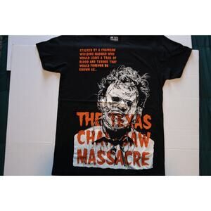 New The Texas Chain Saw Massacre Black Mens Vintage T-Shirt